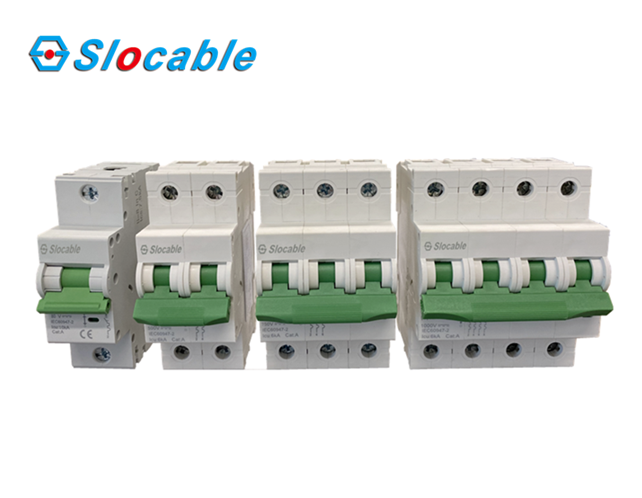 Slocable DC miniature circuit breaker