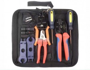 Slocable solar cable stripper