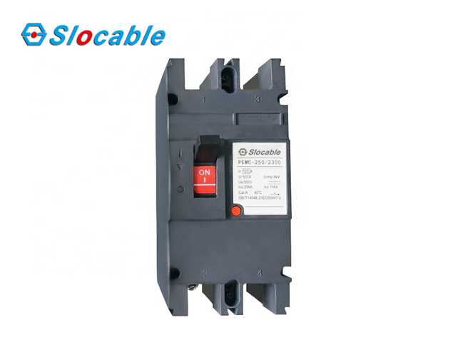 slocable DC molded case circuit breaker